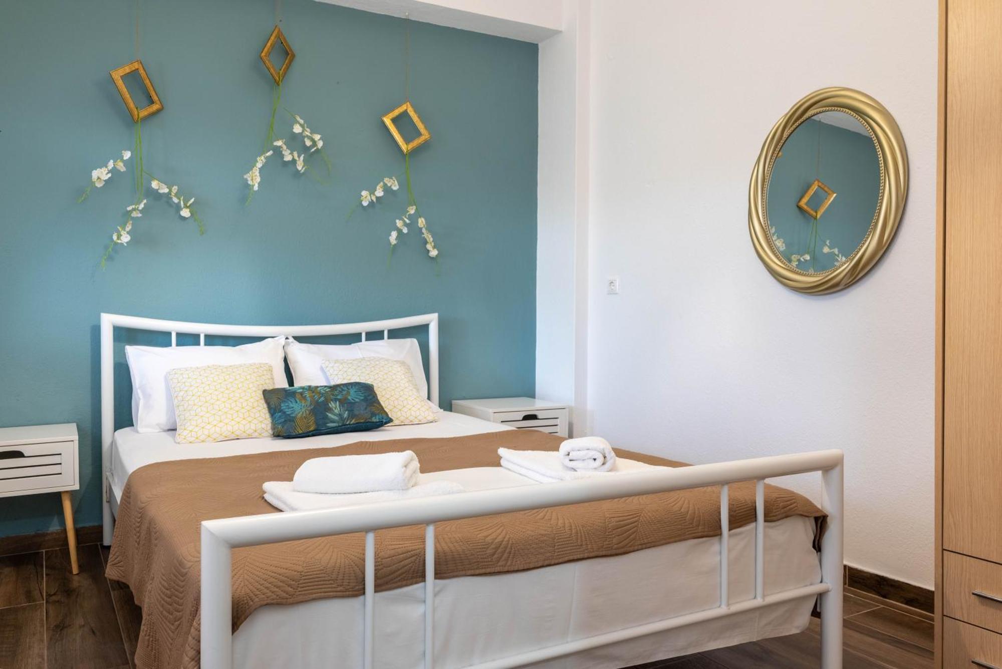 Aigli Luxury Studios Nea Roda Extérieur photo