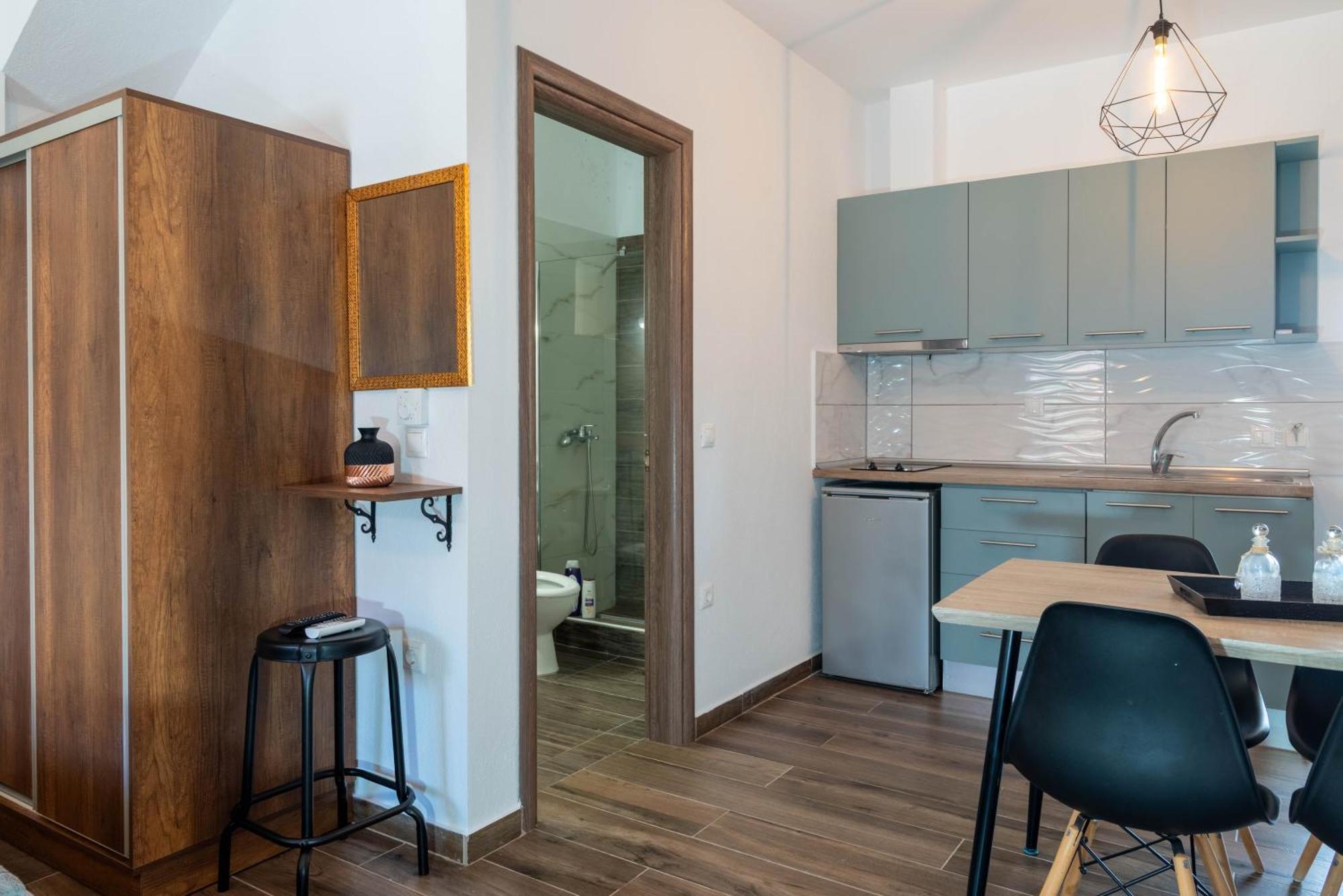 Aigli Luxury Studios Nea Roda Extérieur photo